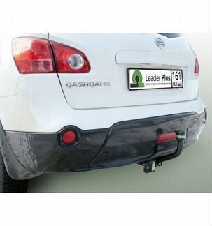 Фаркоп (тсу) на Nissan Qashqai