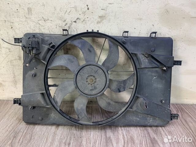 Вентилятор радиатора Opel Astra J A20DTH 2010
