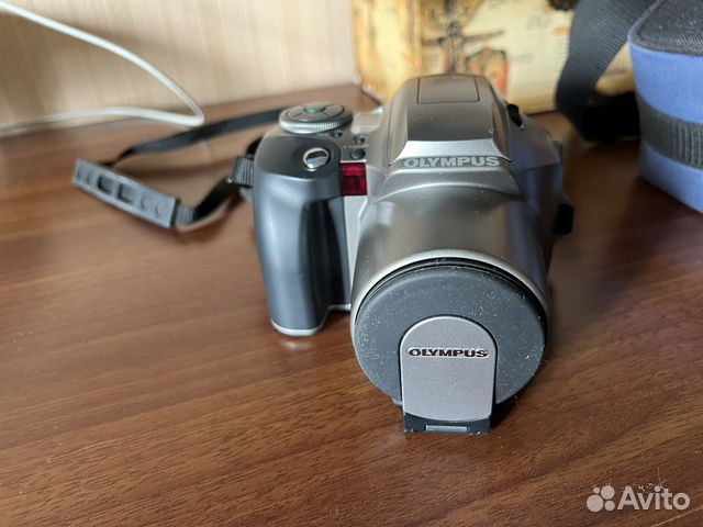 Фотоапарат Olympus iS-300