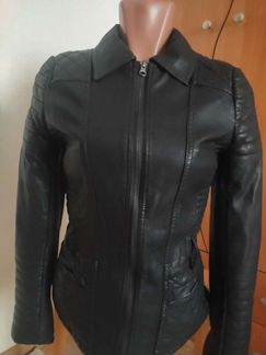 Кожаная куртка черная 40 размер