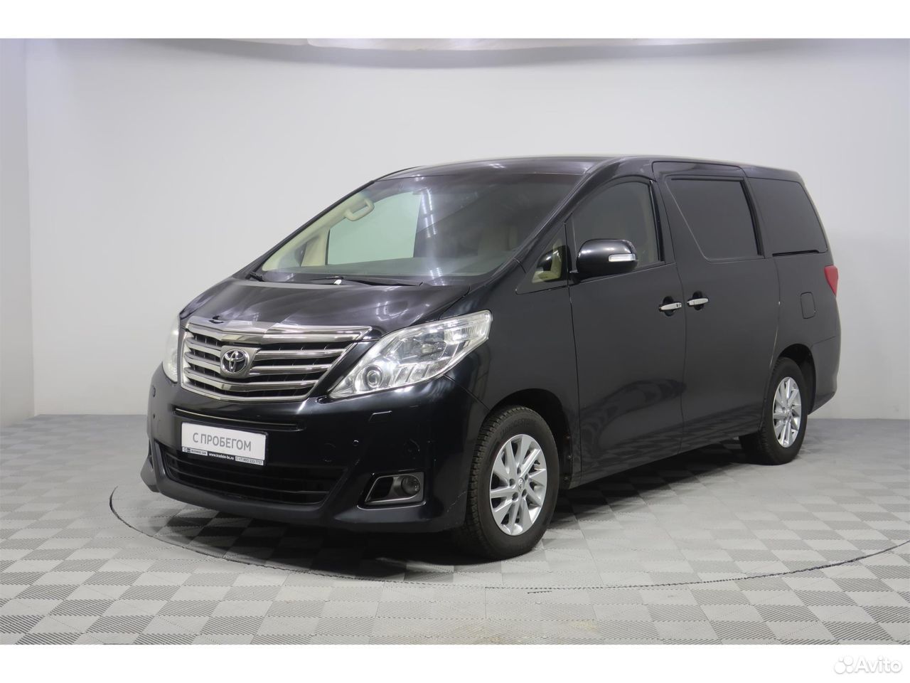 Toyota Alphard 2011