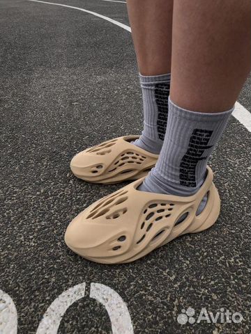 Кроссовки Adidas Yeezy Foam Runner “Light brown”
