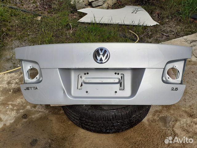 Volkswagen Jetta5 крышка багажника.2008г