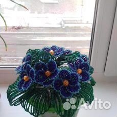 Махровая фиалка из бисера