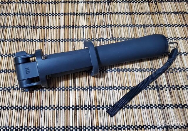 Монопод xiаomi Mi Selfie Stick