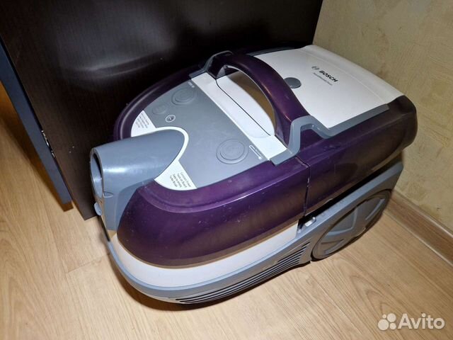 Пылесос моющий Bosch BWD41740