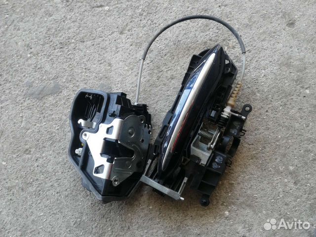 Замок задней левой двери BMW 5-series F10