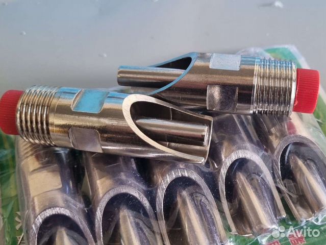 Поилки для поросят ниппельные металлические