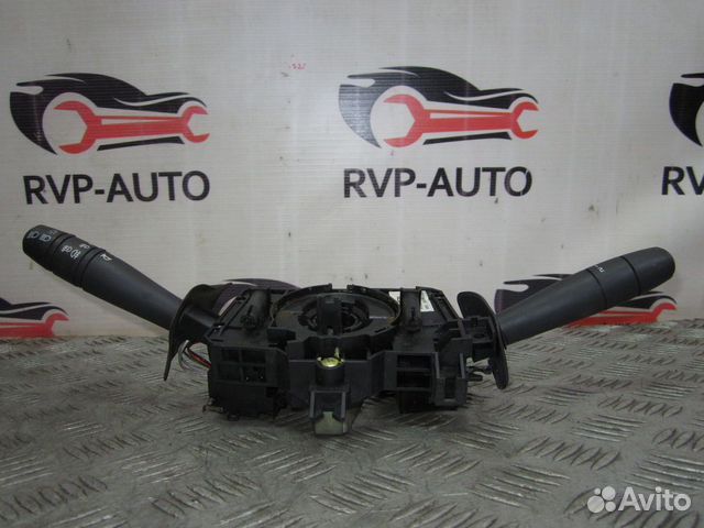 Переключатель подрулевой Renault Logan 2004-2015