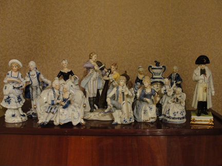 Фарфоровые фигурки