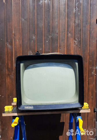 Телевизор бу «Неман»