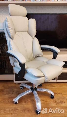 Компьютерные новые кресла кожа