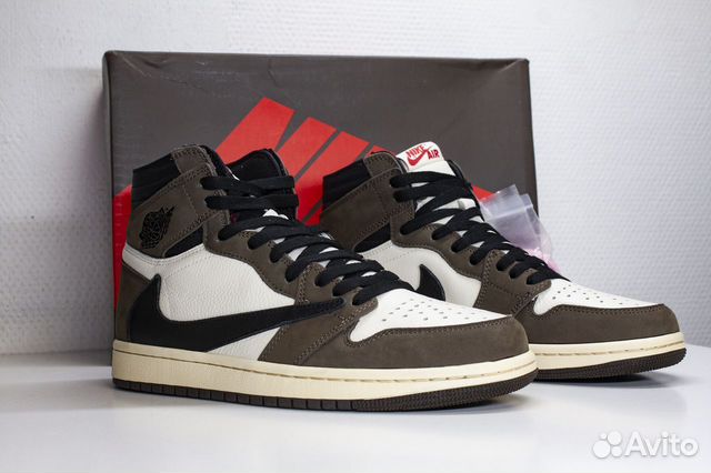 Nike Air Jordan 1 Retro High x Travis Scott Mocha