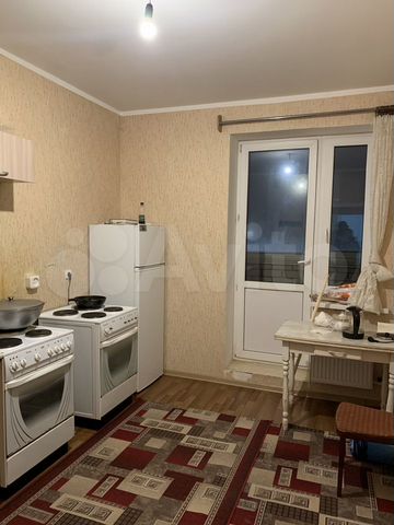 2-к. квартира, 58 м², 4/9 эт.