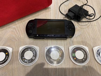 Игровая приставка PSP