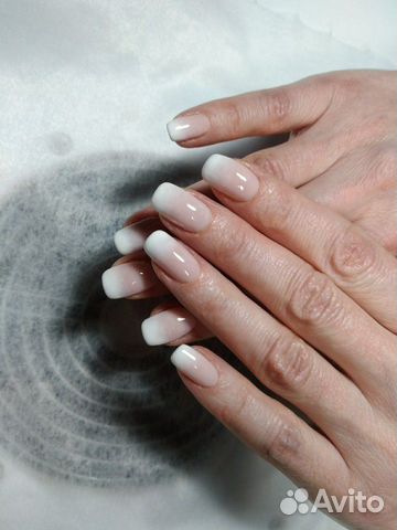Наращивание ногтей