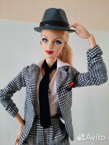 Barbie коллекционная Sinatra