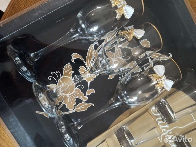 Набор бокалов