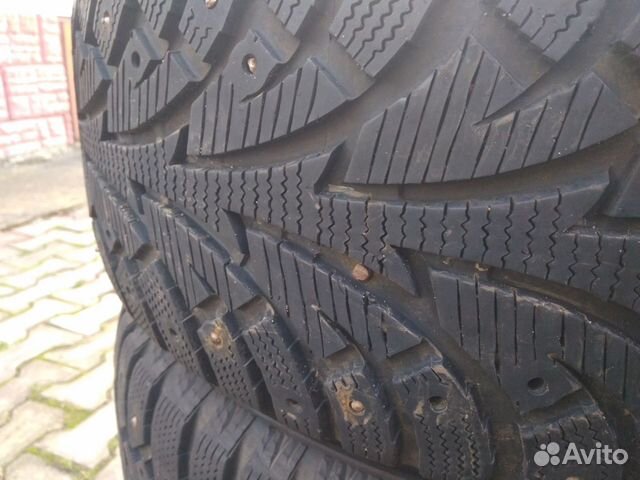 Hankook Winter I'Pike 225/50 R17