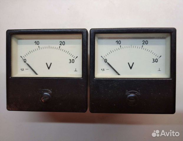 Вольтметр М1001