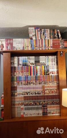 Манга разная: на японском и английском языках