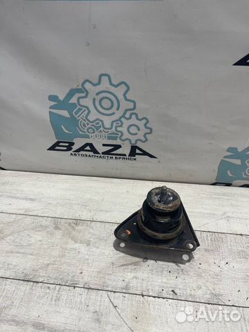 Опора двигателя правая Kia Ceed 1