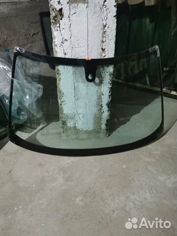 Лобовое стекло на Лада Приора с датчиком дождя