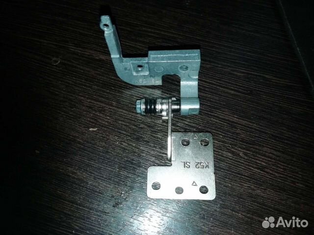 Петля левая для ноутбука Asus K52 новая