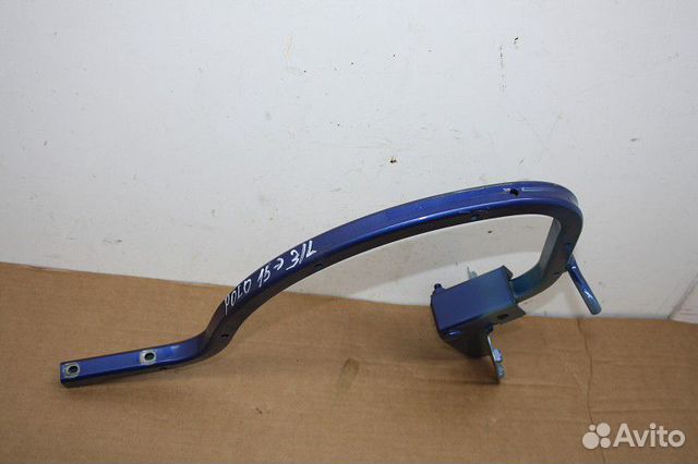 Петля крышки багажника Volkswagen polo (SED) 2011