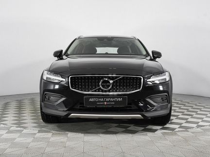 Volvo V60 Cross Country, 2019