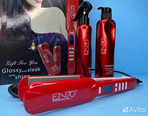 Подарочный набор плойка+ спрей парфюм+ шампунь