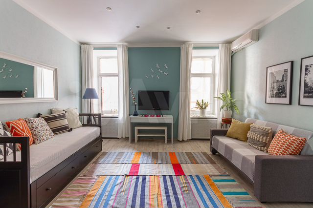 2-к. квартира, 62 м², 2/4 эт.