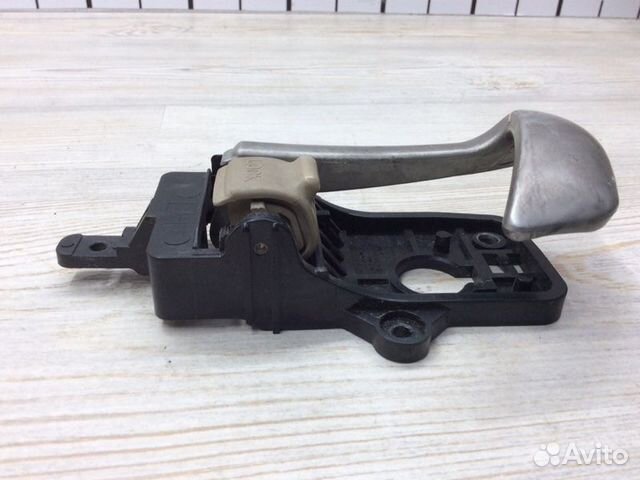 Ручка двери внутренняя задняя левая Hyundai Santa