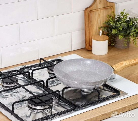 Фольга для защиты плиты