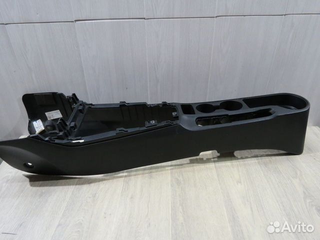 Центральная консоль Kia Rio 4