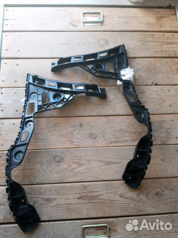 Направляющие заднего бампера фольксваген поло 2010