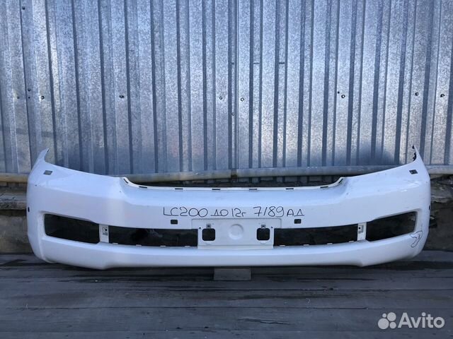 Бампер передний Toyota Land Cruiser 200 арт 007189