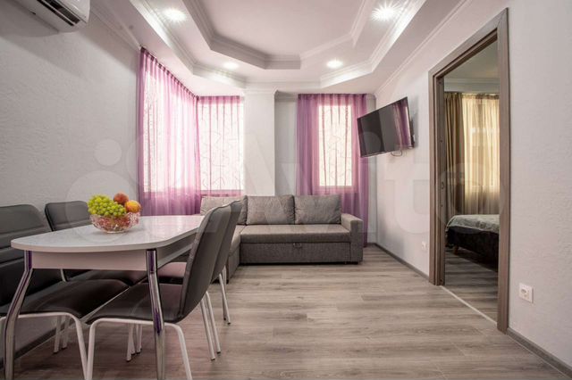 2-к. квартира, 36 м², 2/10 эт.