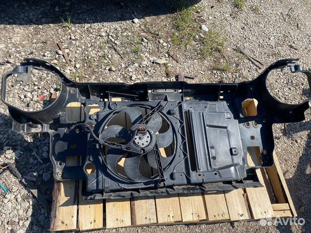 Передняя панель (Телевизор) Volkswagen Lupo