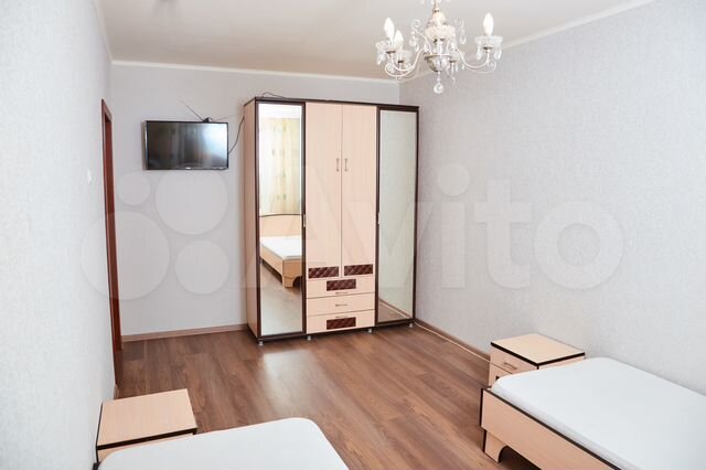 2-к. квартира, 60 м², 3/9 эт.