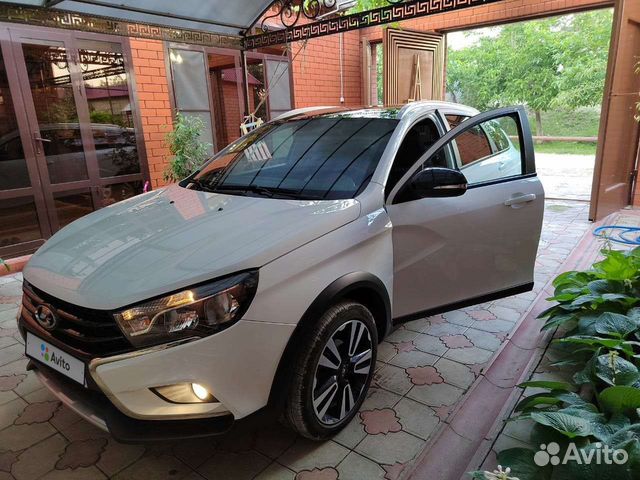 LADA Vesta Cross 1.6 CVT, 2020, 27 000 км