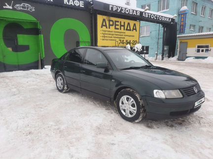 Volkswagen Passat 1.8 МТ, 1999, 203 000 км