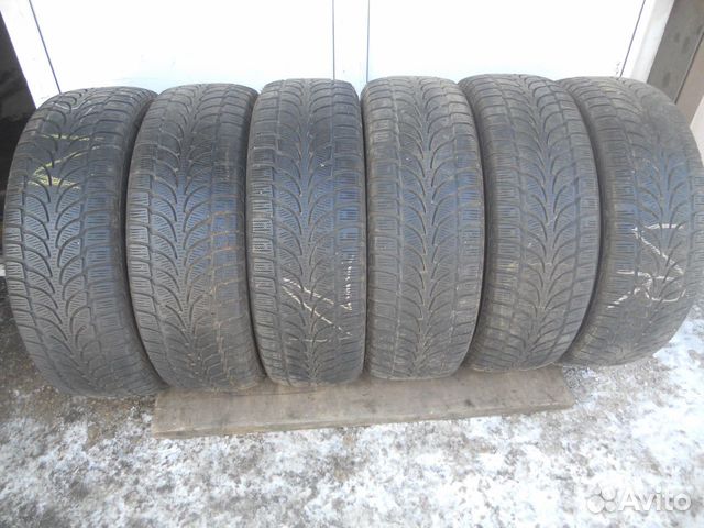 Bridgestone Blizzak LM-80 EVO 215/65 R16 98H