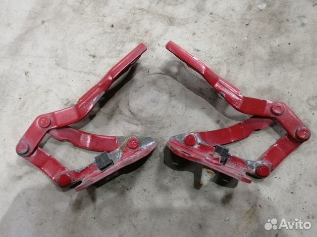 Петля капота для Kia RIO 2000-2005 рестайлинг