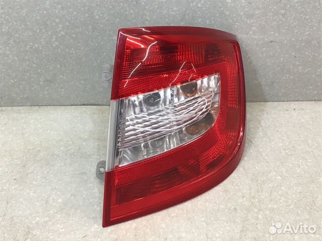Фонарь задний правый Skoda Rapid 2013-2020