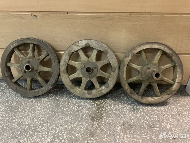 Старинное колесо Ду 30см