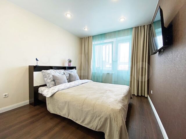 2-к. квартира, 53 м², 17/19 эт.