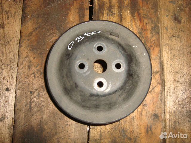 Шкив помпы W140 M119 A1192000705