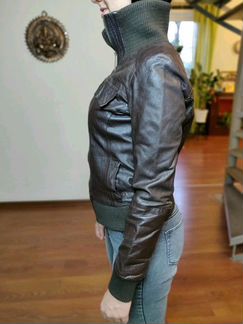 Женская кожаная куртка Bershka