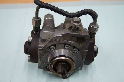 Насос топливный тнвд sh0113800b SHY1 Mazda Cx5
